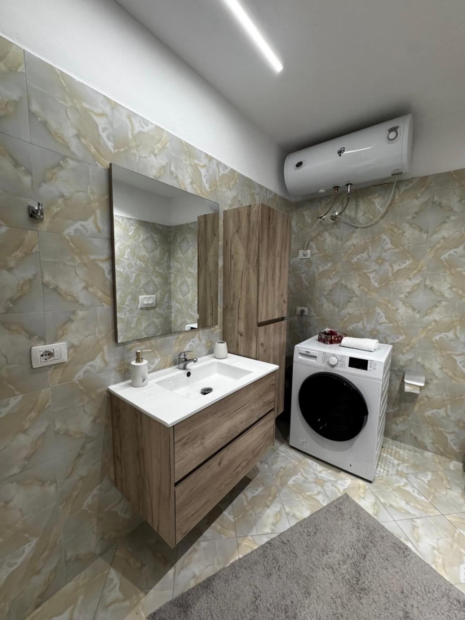 Sky & Sea View Luxury Apartments Durrës Zewnętrze zdjęcie